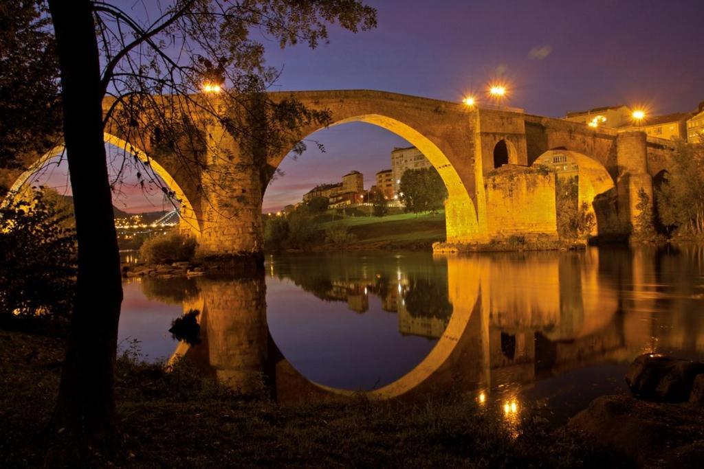 Appartamento Piso Estacion Termal Garaje Y Aire Acondicionado Ourense Esterno foto